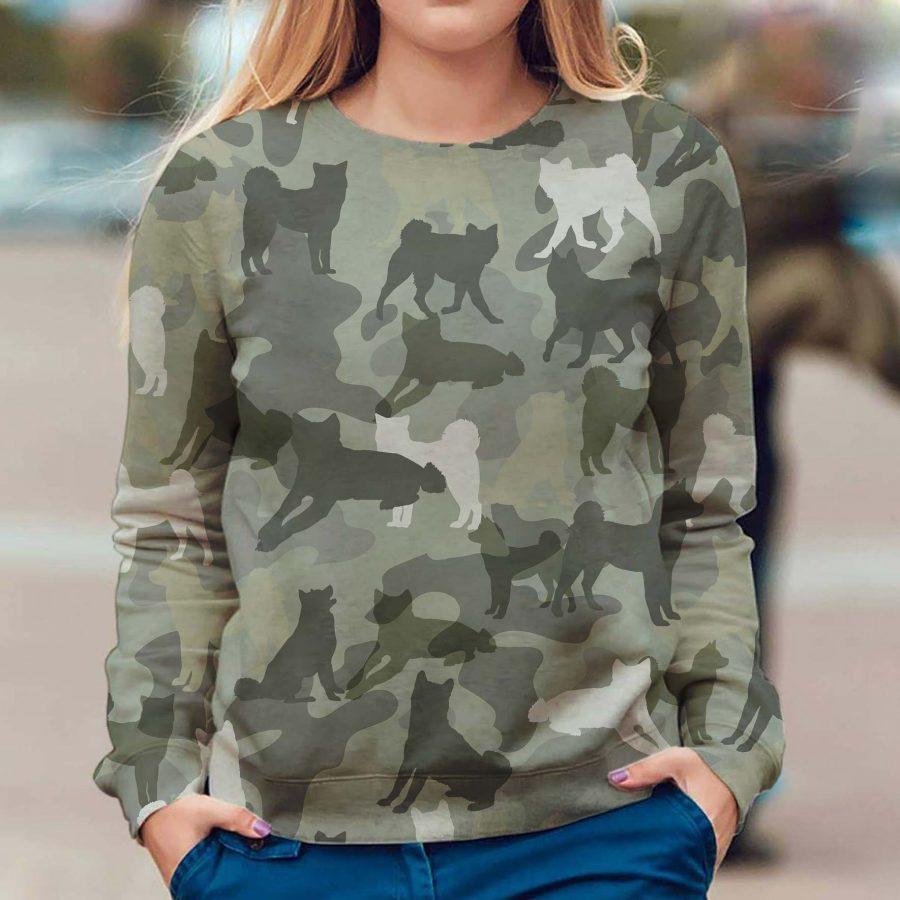 Akita - Camo - Premium Sweatshirt