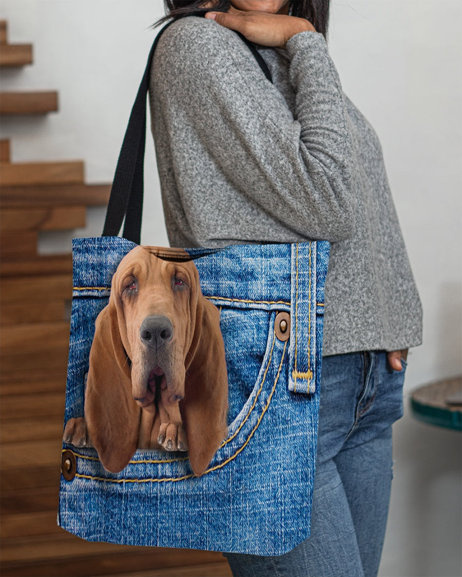 Bloodhound-in pocket-Cloth Tote Bag