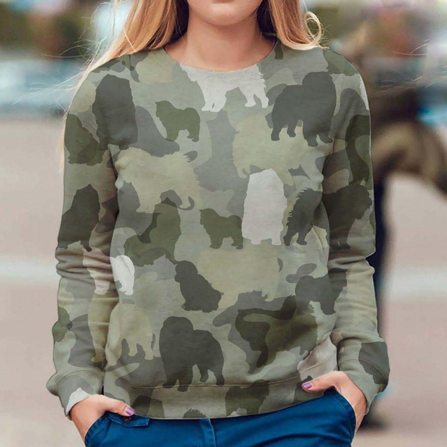 Chow Chow - Camo - Premium Sweatshirt