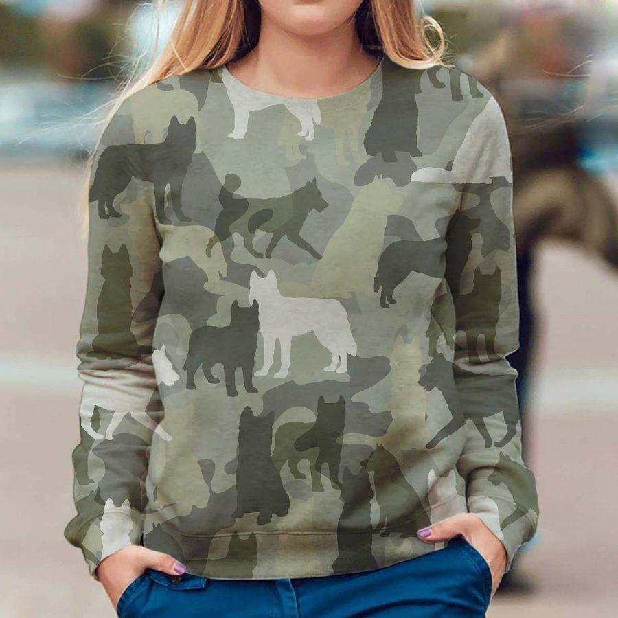 Husky - Camo - Premium Sweatshirt