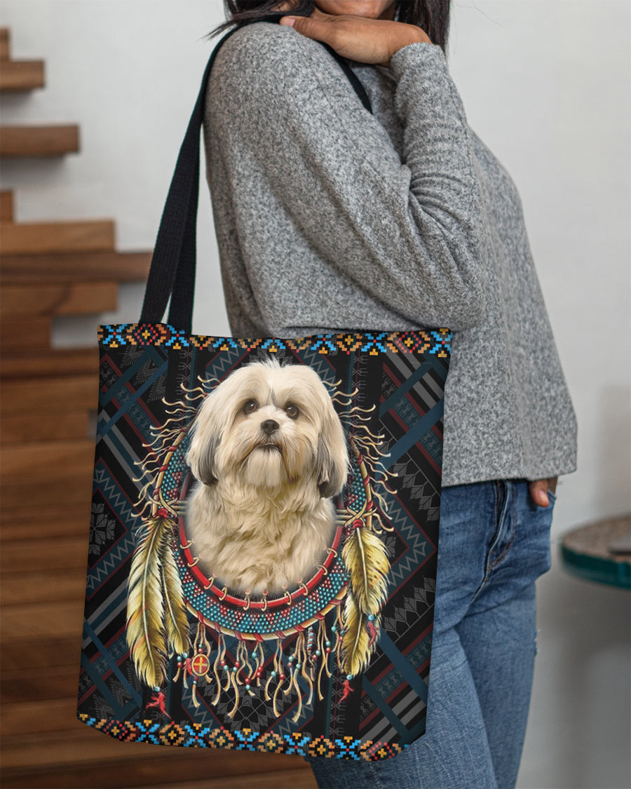 Shih Tzu   In Dreamcatcher Cloth Tote Bag