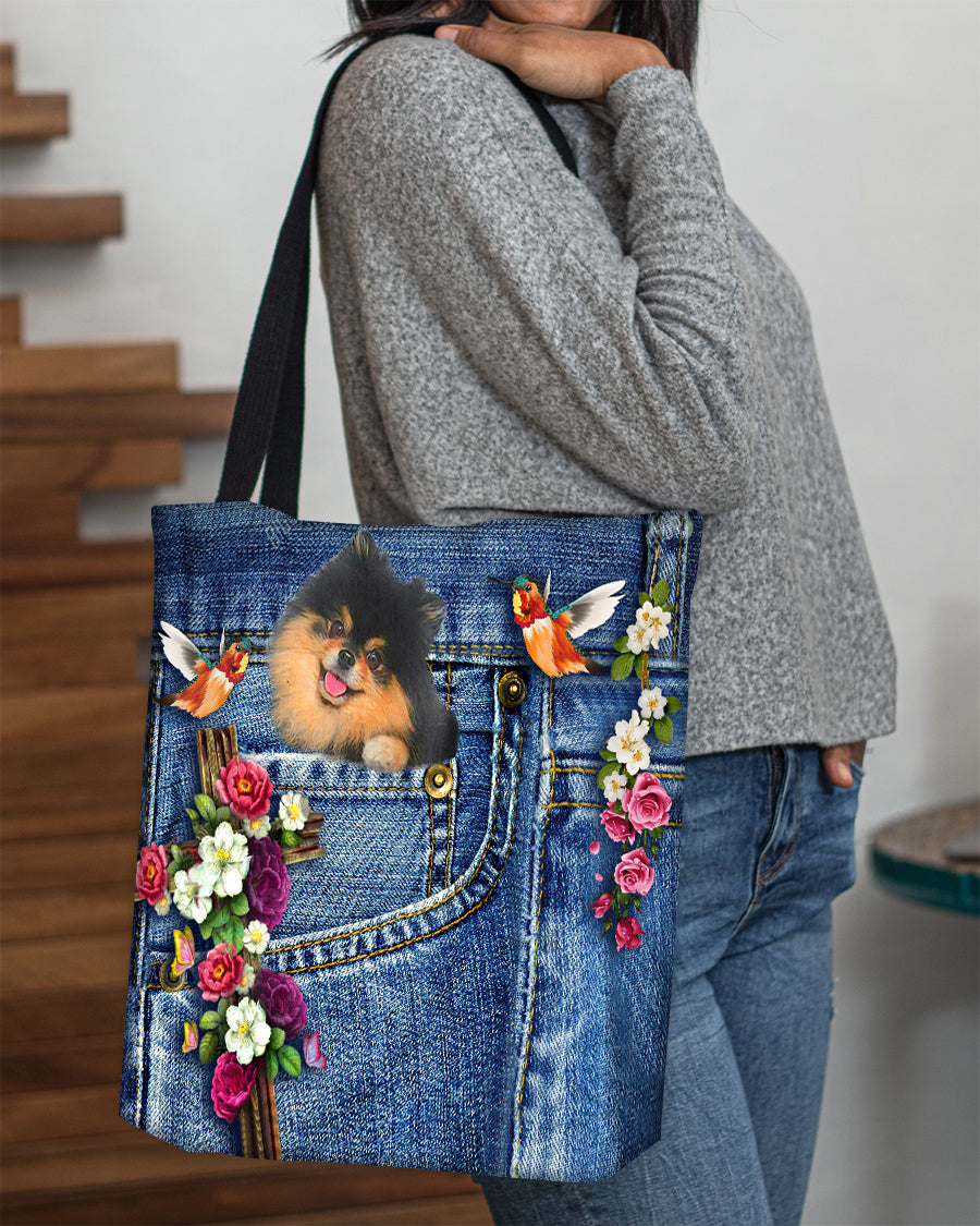 Black And Tan Pomeranian-Cardinal &amp; Cross Flower Cloth Tote Bag